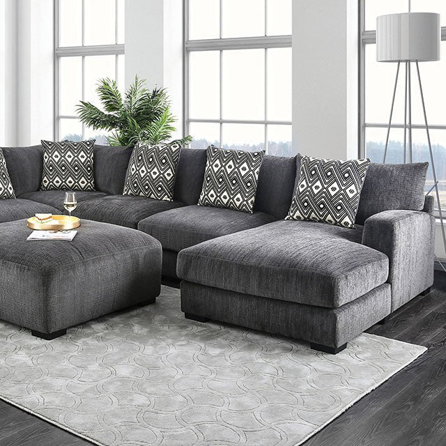 Kaylee-U-Sectional w/ Right Chaise